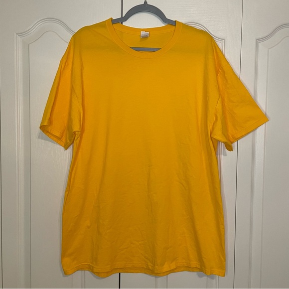 ⭐️ 4/$20 Fruit of the Loom t-shirt NWOT - Picture 3 of 7